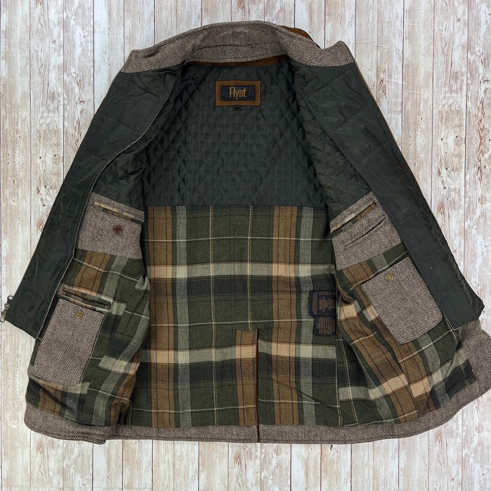 SOLD! FLYNT Distressed Leather Hybrid Coat Jacket Size 42R - Picture 13 of 16